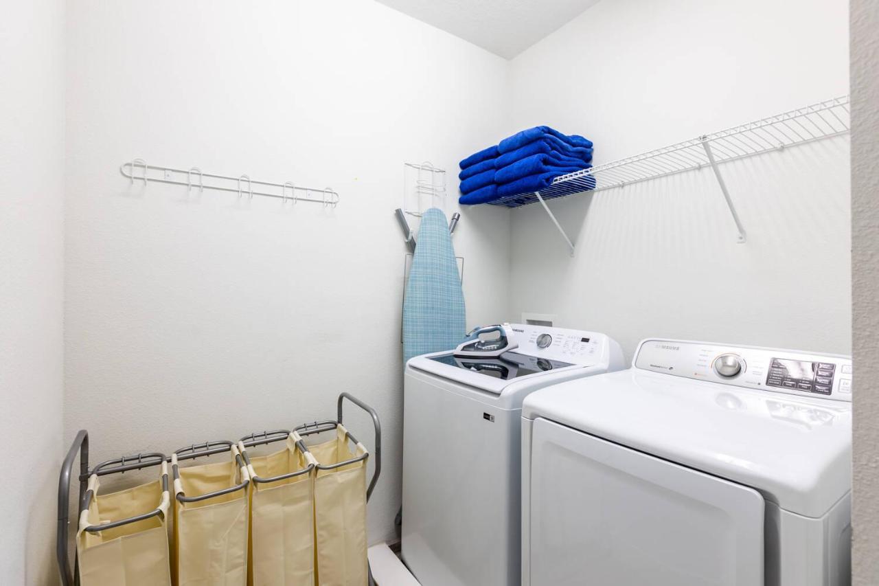 Hébergement de vacances Comfy Modern House W Pool Perfect Location Orlando