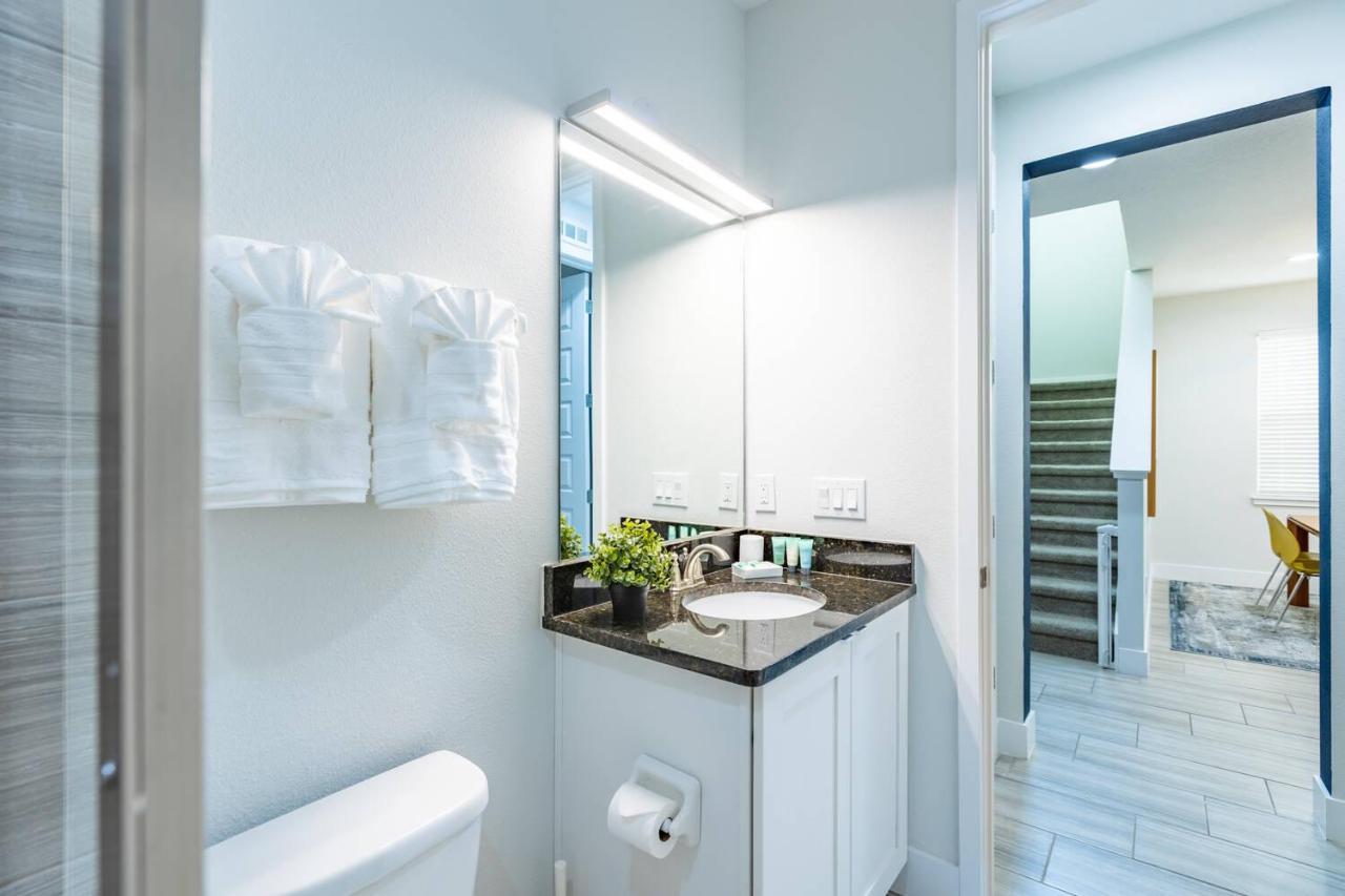 Hébergement de vacances Comfy Modern House W Pool Perfect Location Orlando