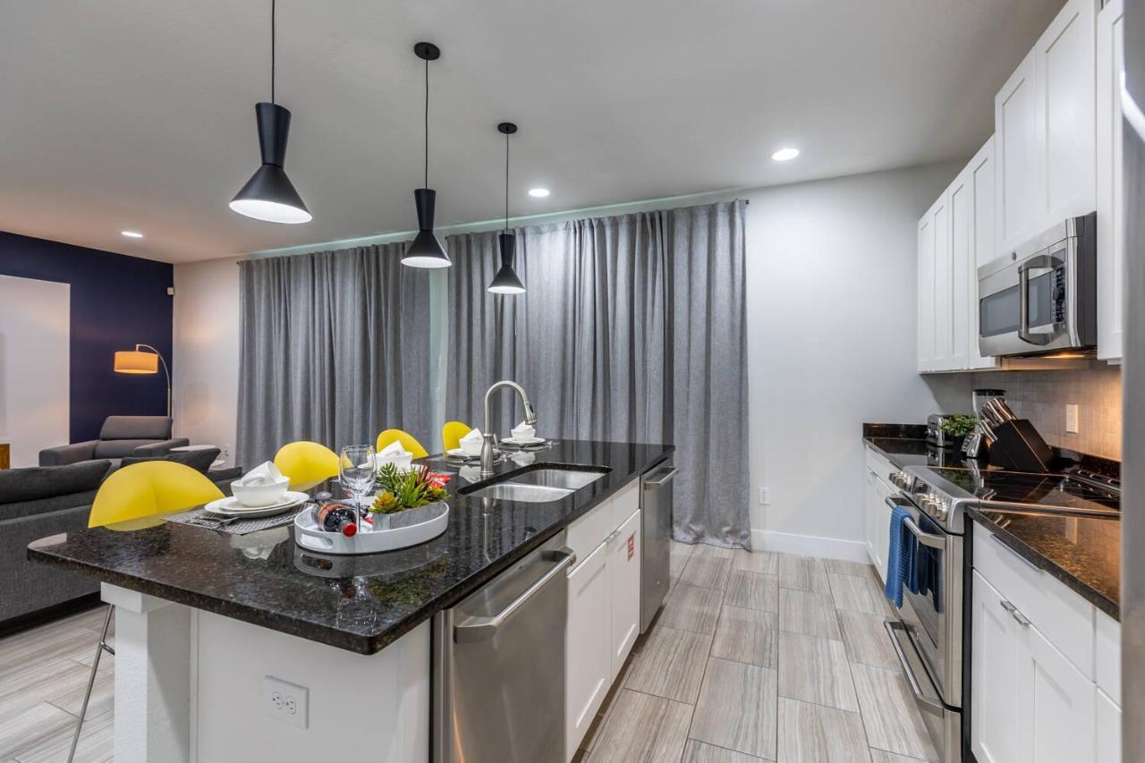 Hébergement de vacances Comfy Modern House W Pool Perfect Location Orlando