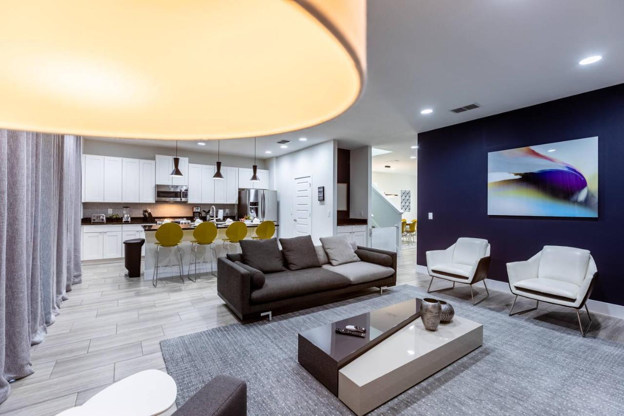 Hébergement de vacances Comfy Modern House W Pool Perfect Location Orlando